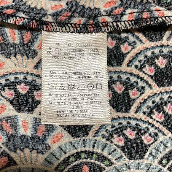 Anthropologie Maeve Monaco long sleeved dress size SP in a red and blue print. - Picture 7 of 9